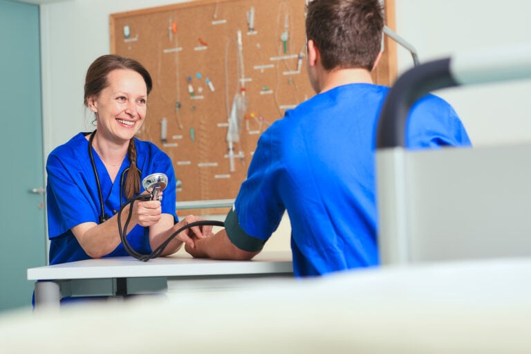 FH Bachelor Gesundheits- und Krankenpflege | Campus Gesundheit Reutte